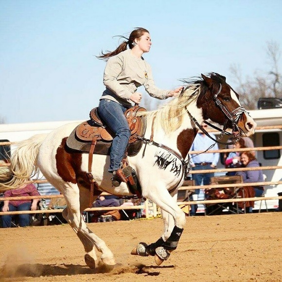 Meet your Posher, Haley - Picture 1 of 1